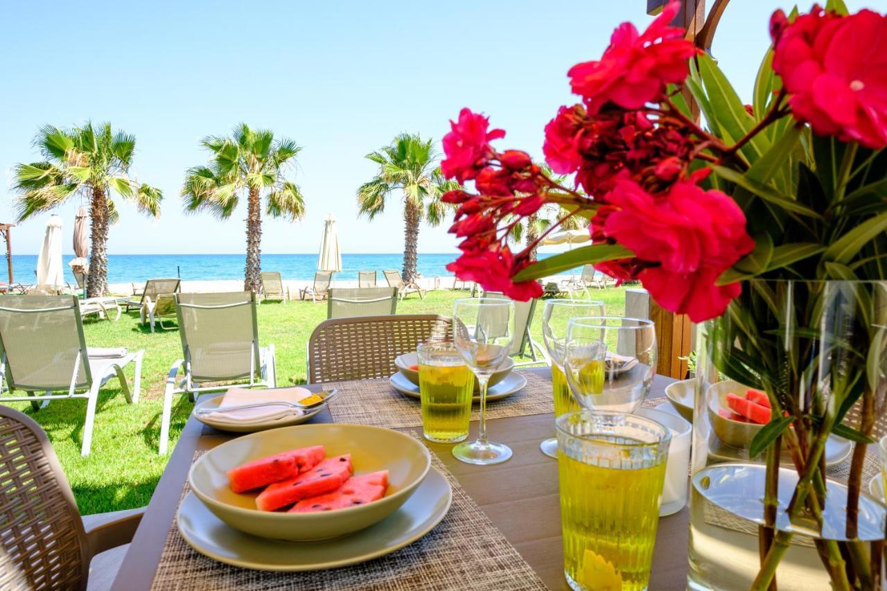 Pebble Beach Apartment Voroklini Bagian luar foto