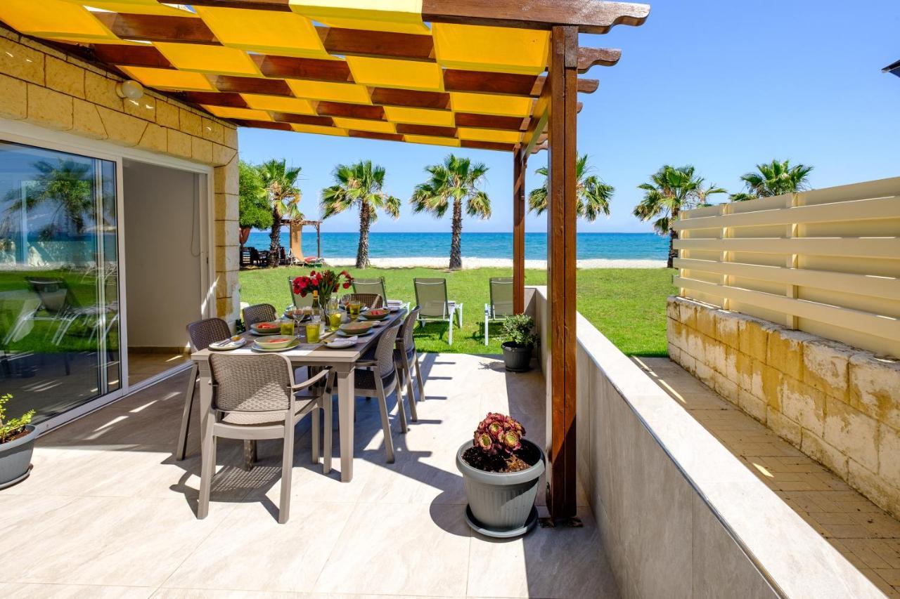Pebble Beach Apartment Voroklini Bagian luar foto